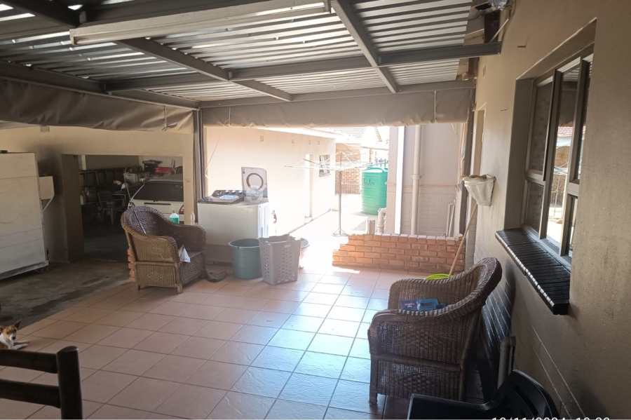 3 Bedroom Property for Sale in Flamwood North West